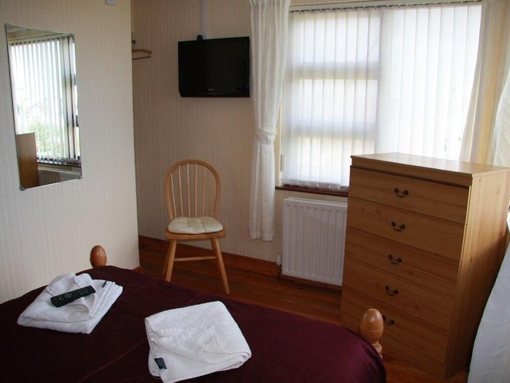 Brae-Mar B&B Portrush Ngoại thất bức ảnh